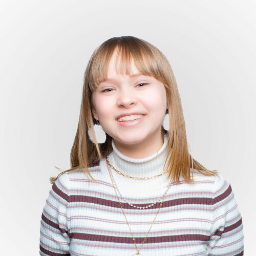 patient portrait oceans edge orthodontics nanaimo 2022 19